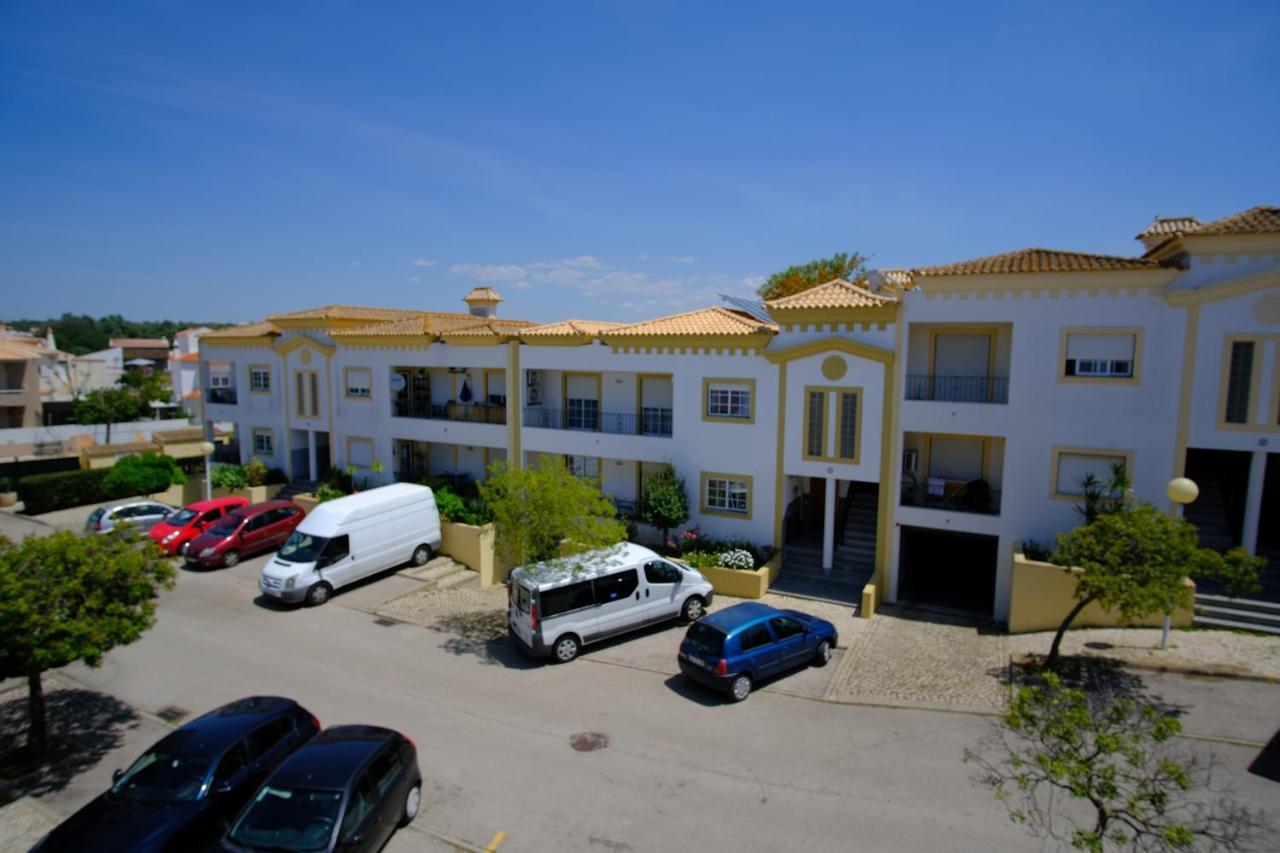 Apartamento T2 Em Condominio Fechado. Albufeira Zewnętrze zdjęcie